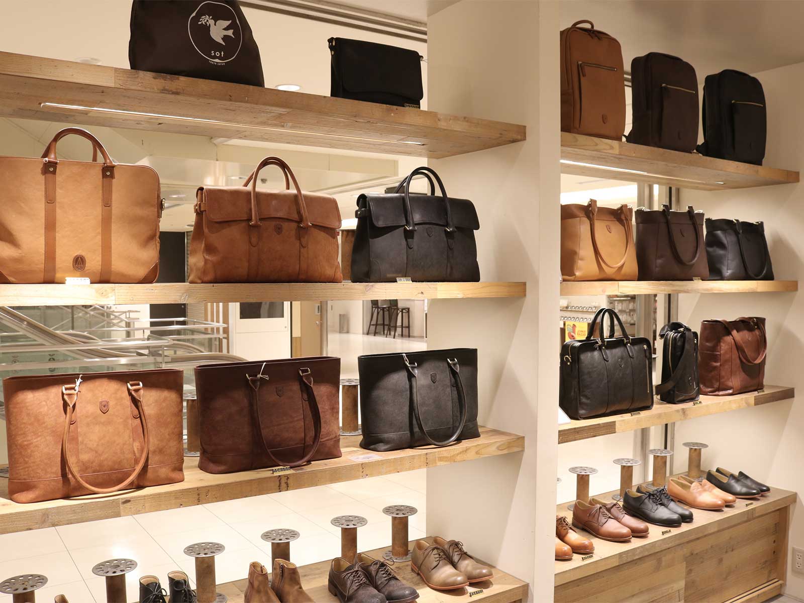横浜 ジョイナス店 店舗 写真3